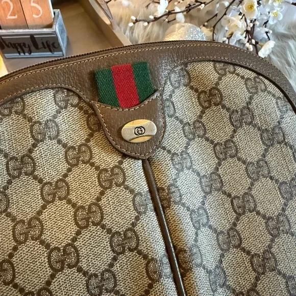 Authentic vintage Gucci web sherry line crossbody bag (WN200) - Picture 8 of 13